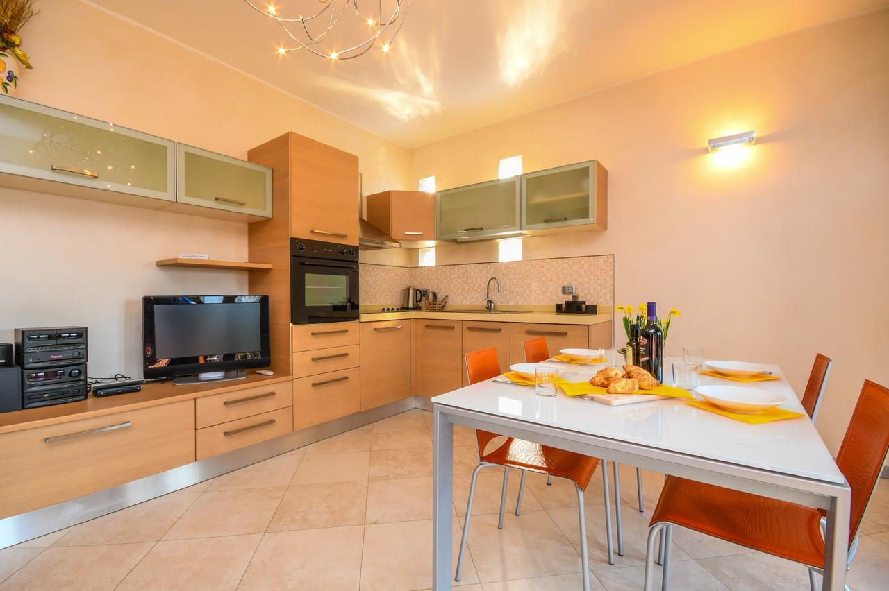 Barcone 1 Apartment Sirmione Ngoại thất bức ảnh